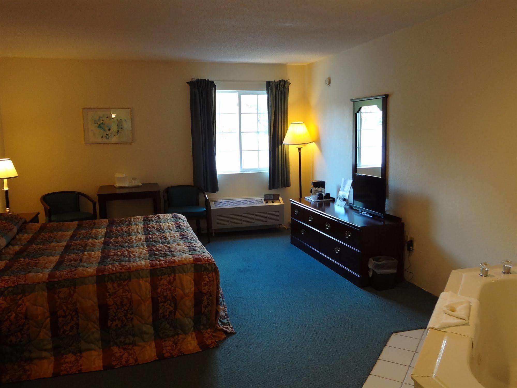 Voyager Hotel